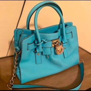 Beautiful Blue Michael Kors Purse